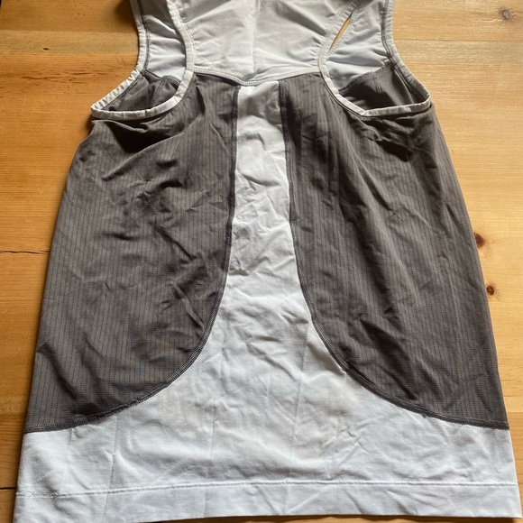 Arcteryx tank - Picture 3 of 3